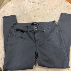 Express Ankle Legging with side zippers size 14